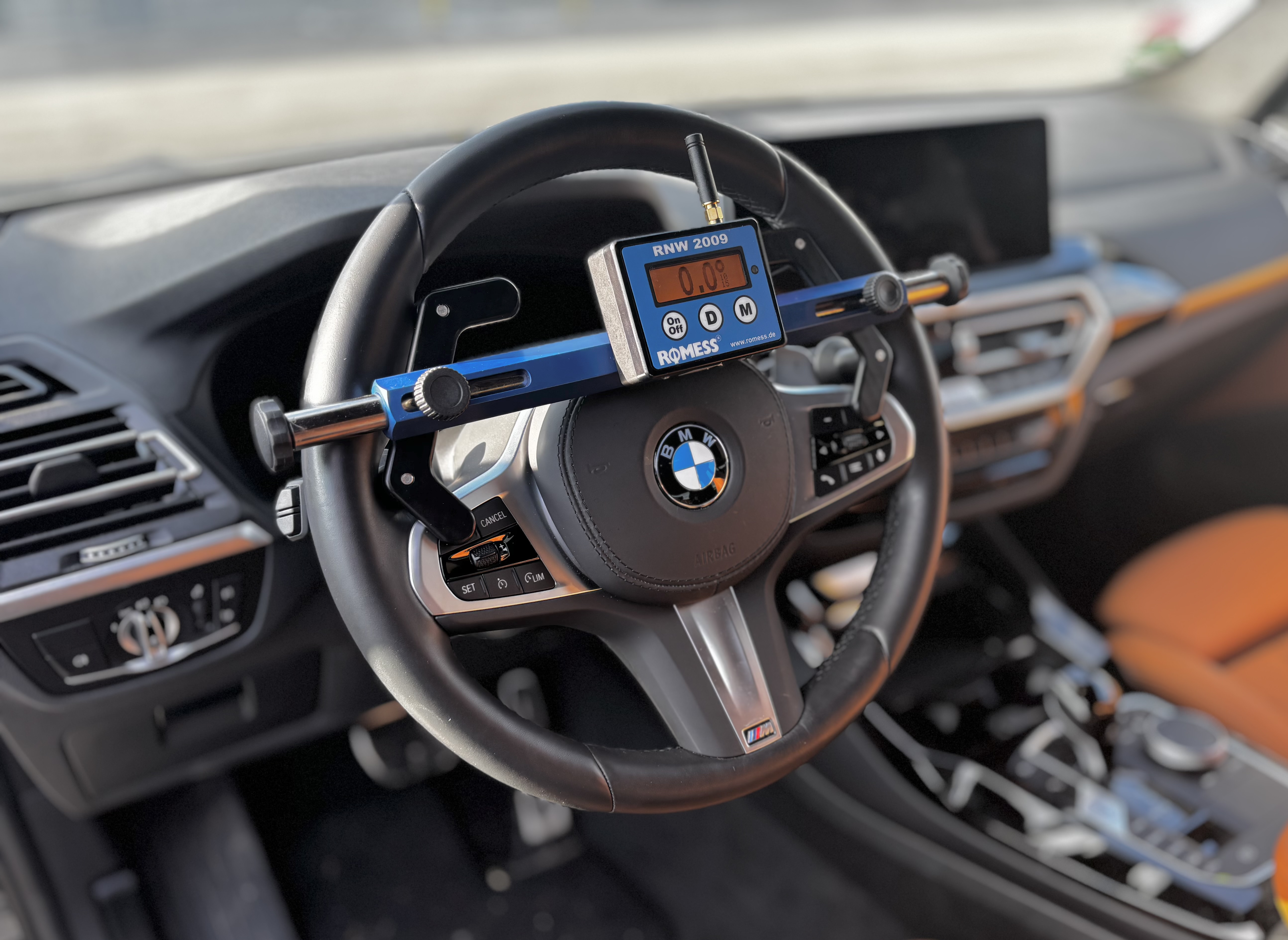 Dispositivo di allineamento volante | Bluetooth | 1693770683